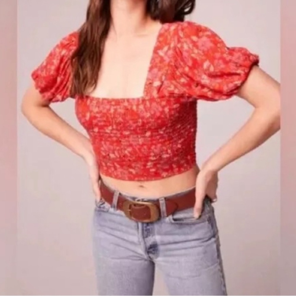 Band of the Free Joelle Crimson Pink Floral Smocked Crop Top Small NWT